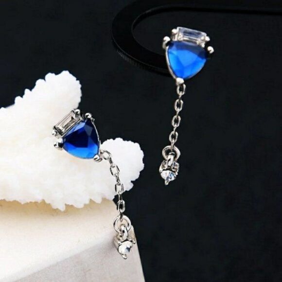 Blue Resin Rhinestone Crystal Vintage Silver Drop Dangle Statement Earrings - Picture 7 of 9